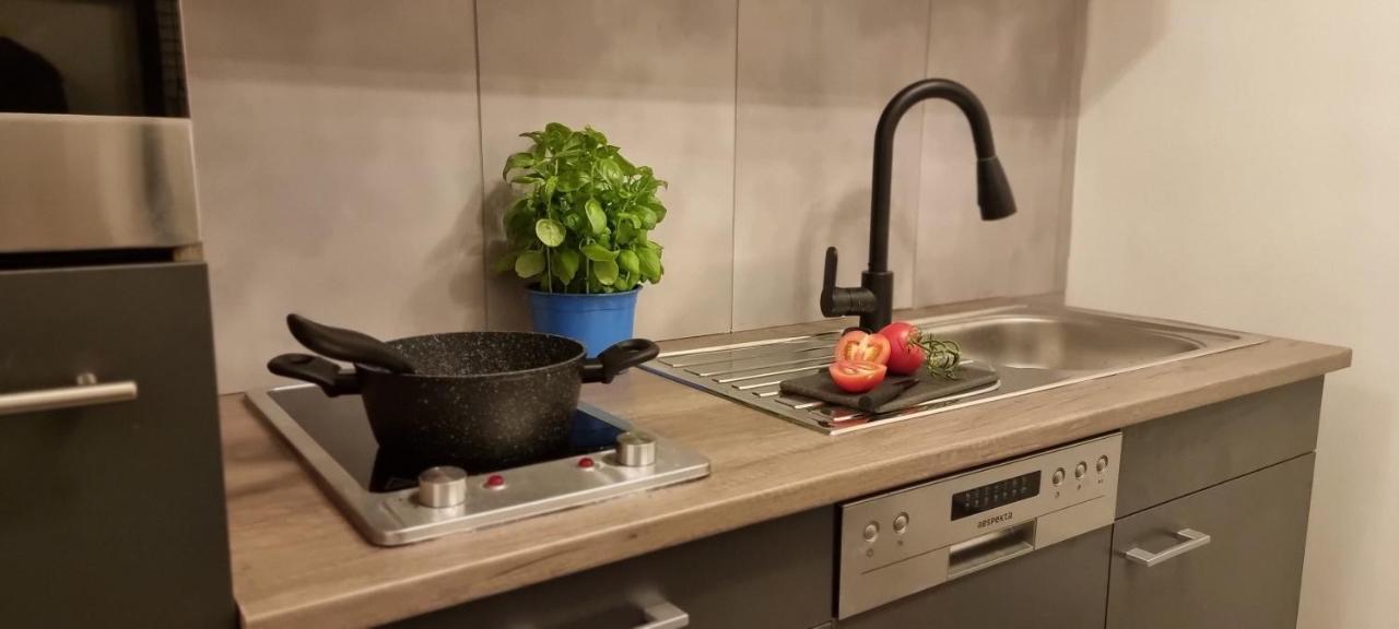 Tolle Wohnung Im Industrial Style Mit Parkplatz อาชาฟเฟนบวร์ก ภายนอก รูปภาพ